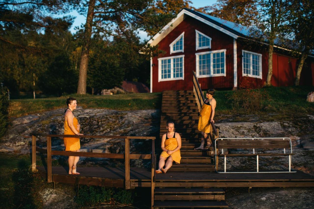 Labbnaes Semesterhem, Radhuset Kimitoön Eksteriør bilde
